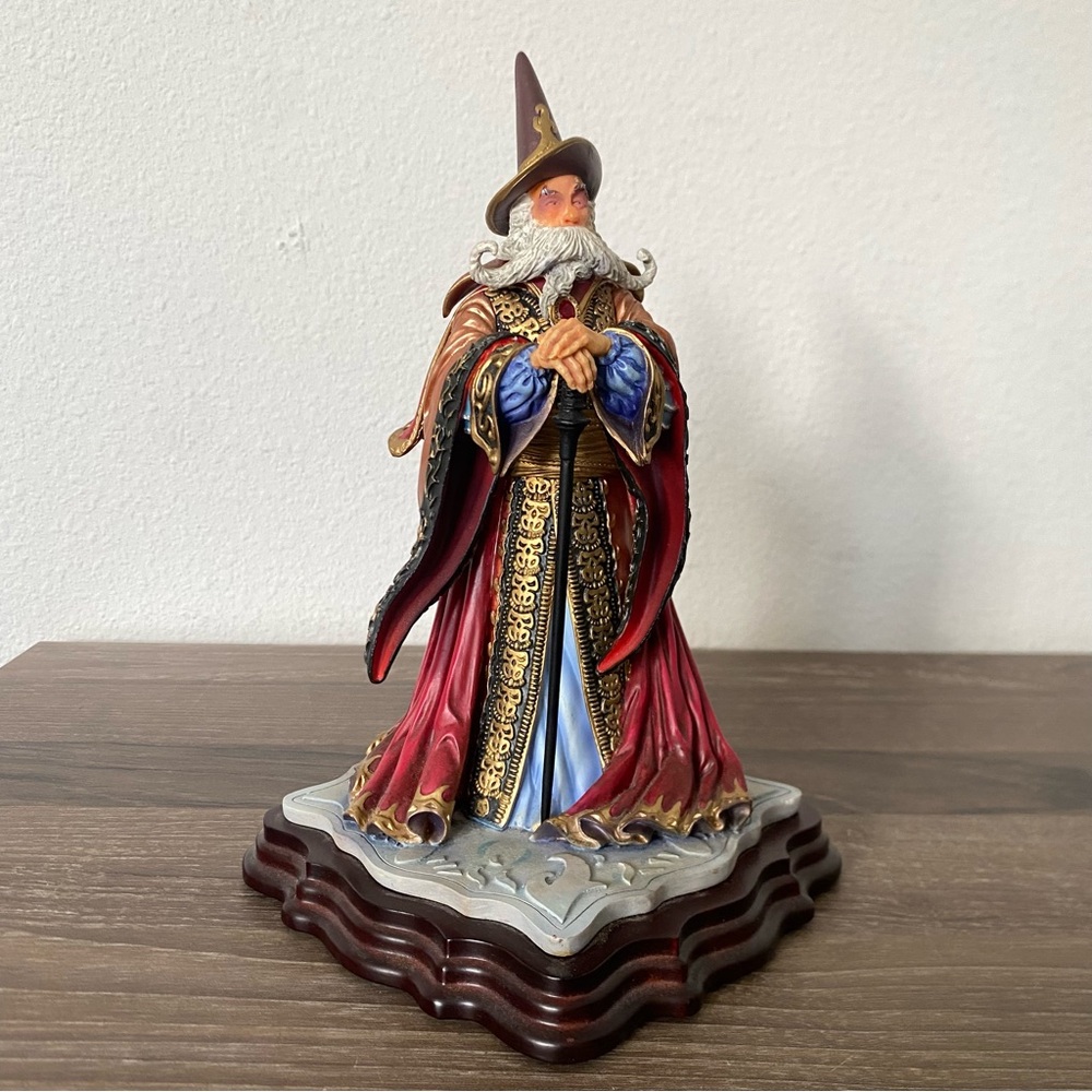 WestLand Fire Wizard Statue No. 9054 First Edition 3188 Myles‎ Pickney 2000